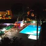 Angora Hotell Side